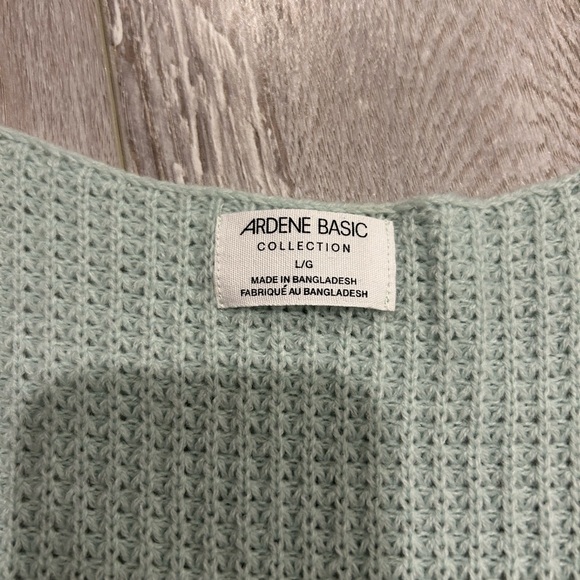 Waffle sweater NWT - Picture 2 of 4